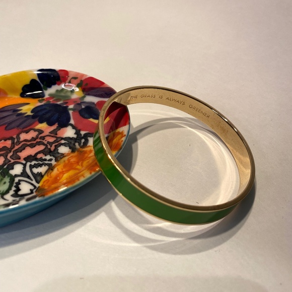 Discontinued Kate Spade Idiom Enamel Green Bracelet/Bangle 12K Gold Plate - Picture 3 of 6